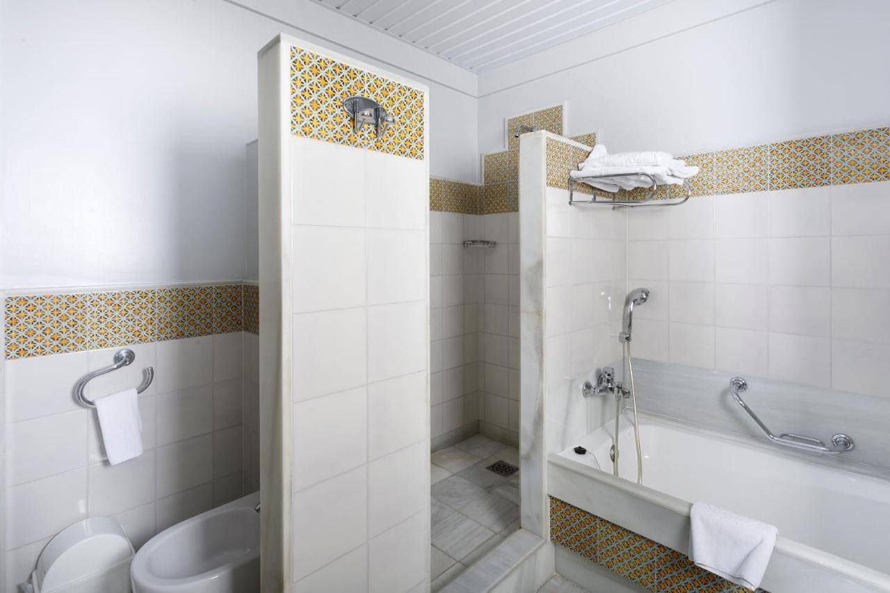 Hôtel pour 10 personnes avec piscine in Playa de la Costilla (Rota), Rota