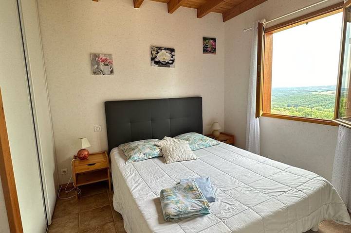 Location de vacances pour 6 personnes, avec jardin, animaux acceptés à Badefols-d'Ans - 2