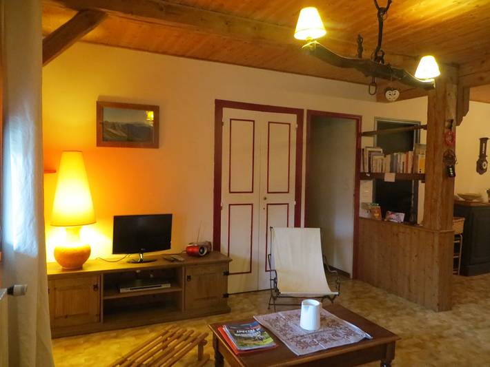 Gîte pour 5 personnes, avec jacuzzi et terrasse dans Parc naturel régional du Massif des Bauges - 3