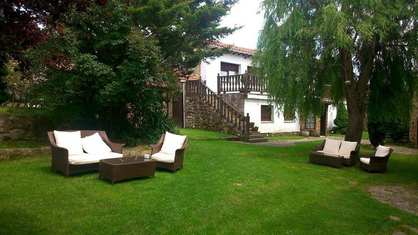 Maison de campagne pour 3 personnes, avec terrasse ainsi que jardin et vue à Duruelo de la Sierra - 2