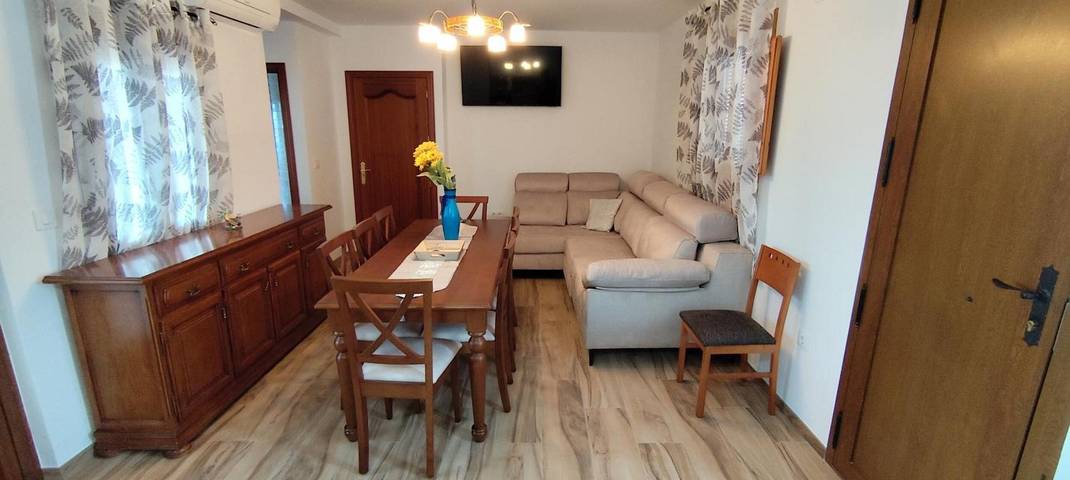 Casa rural para 8 personas, con balcón, Se admiten mascotas en Sierras Subbéticas - 4