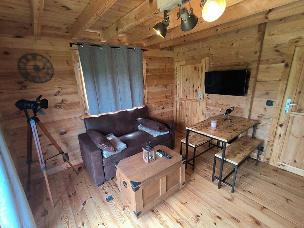 Two-Bedroom Chalet in Saint-Lamain, Jura