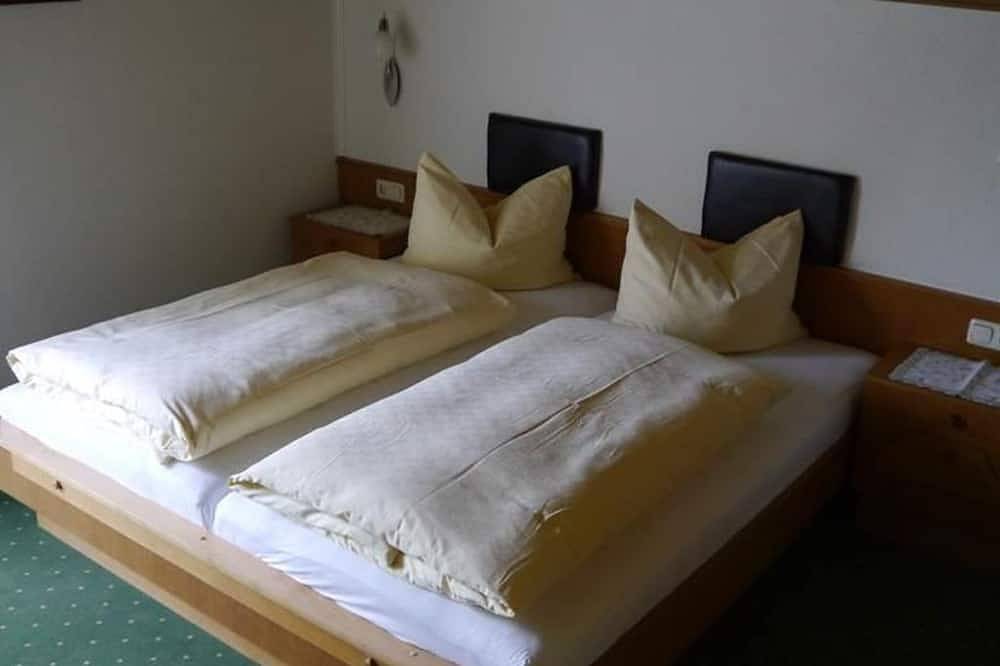 Doppelzimmer, Dusche, Wc - Gästehaus Winkler in Rauris, Ski Amadé