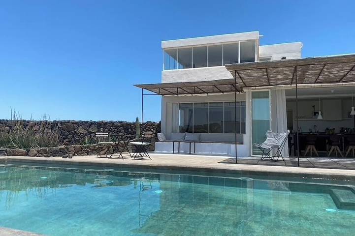Villa für 8 Personen, mit Balkon und Garten - 1