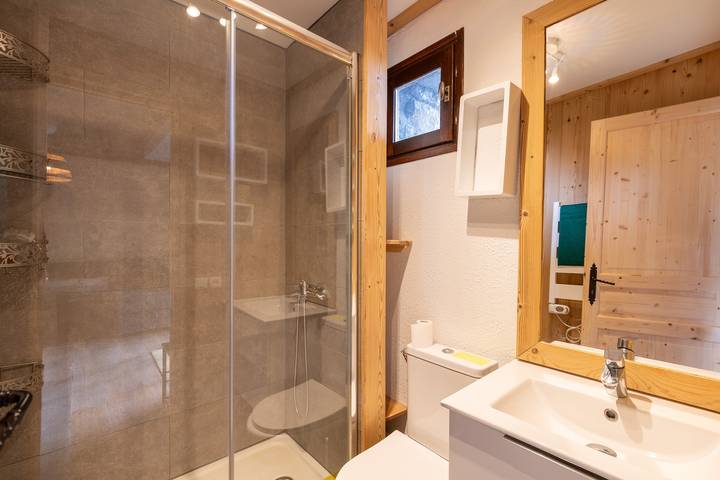 Apartamento entero, Apartamento de vacaciones para 4 personas con jardín in Les Angles, Parque Natural Regional de los Pirineos Catalanes
