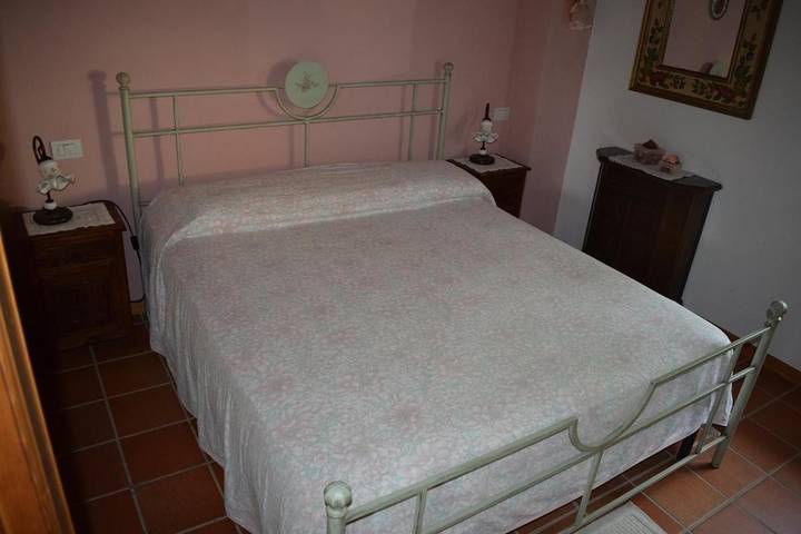 Location de vacances pour 8 personnes, avec vue et terrasse, animaux acceptés à Travo (Italie) - 4