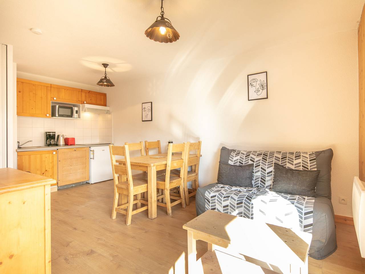 Entire studio, Les Biches N°84 in Saint-Sorlin-d'Arves, Saint-Jean-de-Maurienne region
