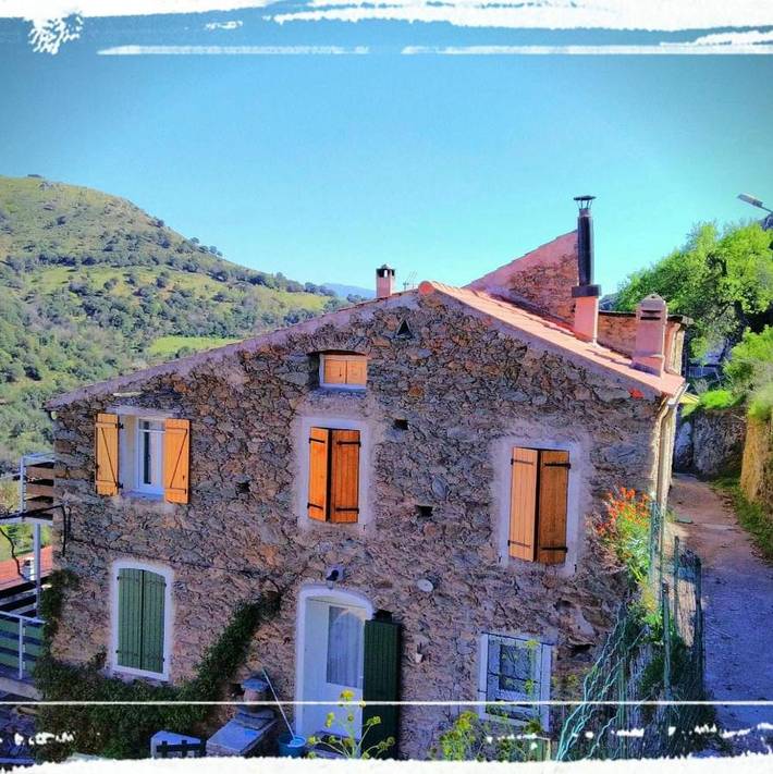Gîte pour 4 personnes, avec balcon et vue à Castifao