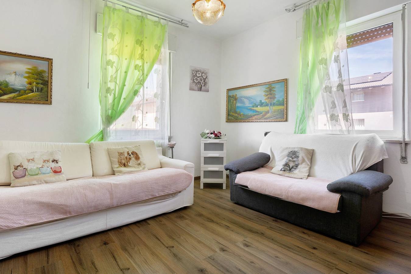 Casa vacanze 'Rosa' con vista montagna, giardino in comune e balcone in Levico Terme, Lago di Caldonazzo