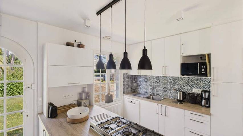 Gîte pour 15 personnes, avec jardin dans Port Blanc (Penvénan) - 4