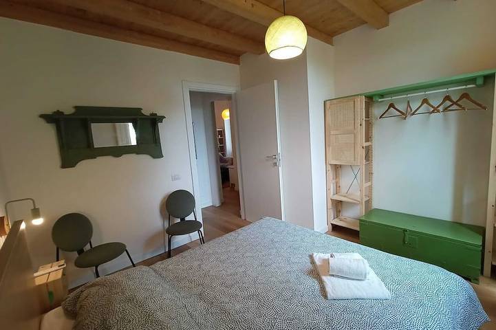 Cozy house with garden surrounded by citrus trees between the sea and Etna. in Giarre, Catania Provinz