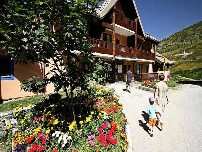 Gîte pour 5 personnes, avec piscine, adapté aux familles dans Station De Valmeinier - 2