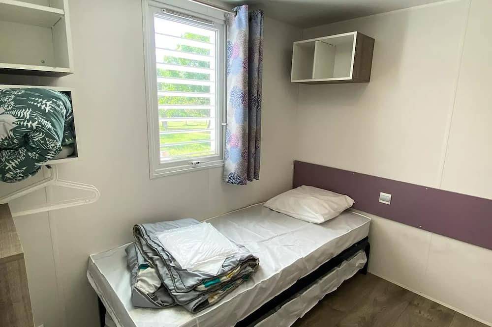 Mobil home - 3 chambres 6 Ã  7 personnes - 6 pers. inclus dans le tarif in Saint-Germain, Ardèche