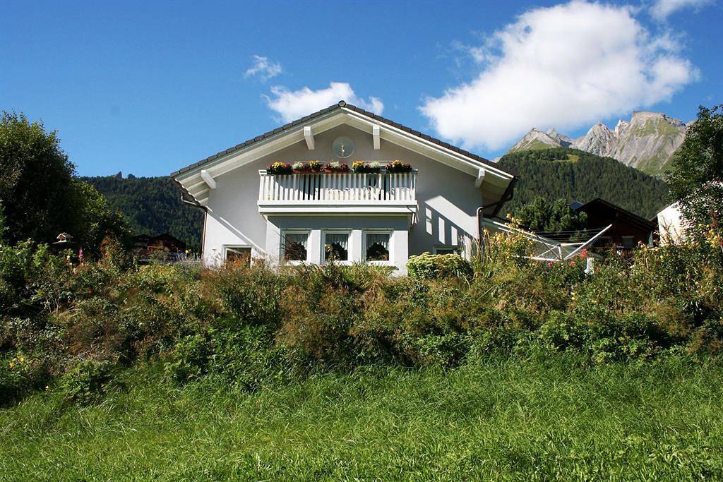 Ganze Ferienwohnung, Apartment/1 Schlafraum/Dusche, Wc in Virgen, Bezirk Lienz