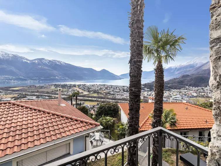 Maison 4 Personnes in Monte Brè sopra Locarno, Locarno