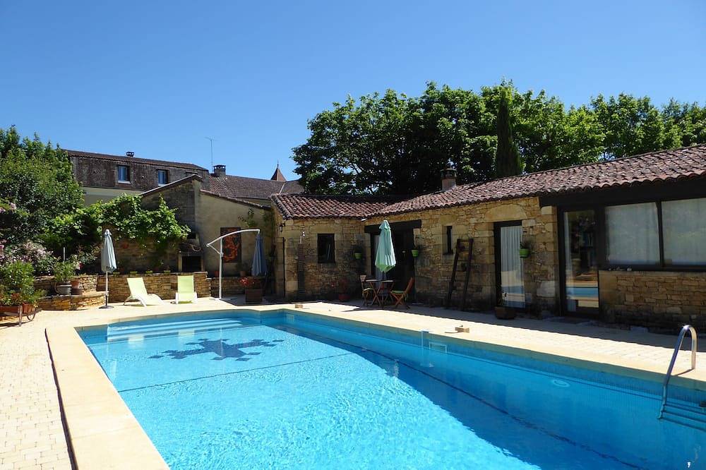 Maisonnette en pierre avec piscine privée in Proissans, Périgord Noir