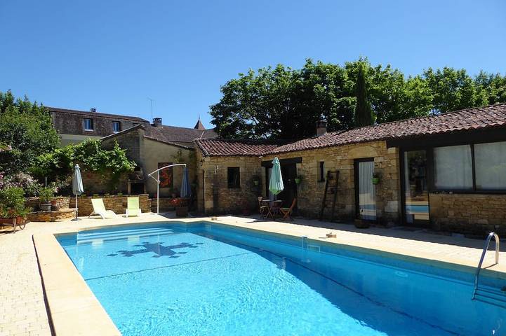 Gîte pour 2 personnes, avec Terrasse et Jardin à Proissans