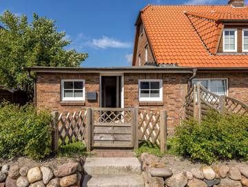Ferienwohnung für 2 Personen, mit Terrasse, mit Haustier in Wenningstedt