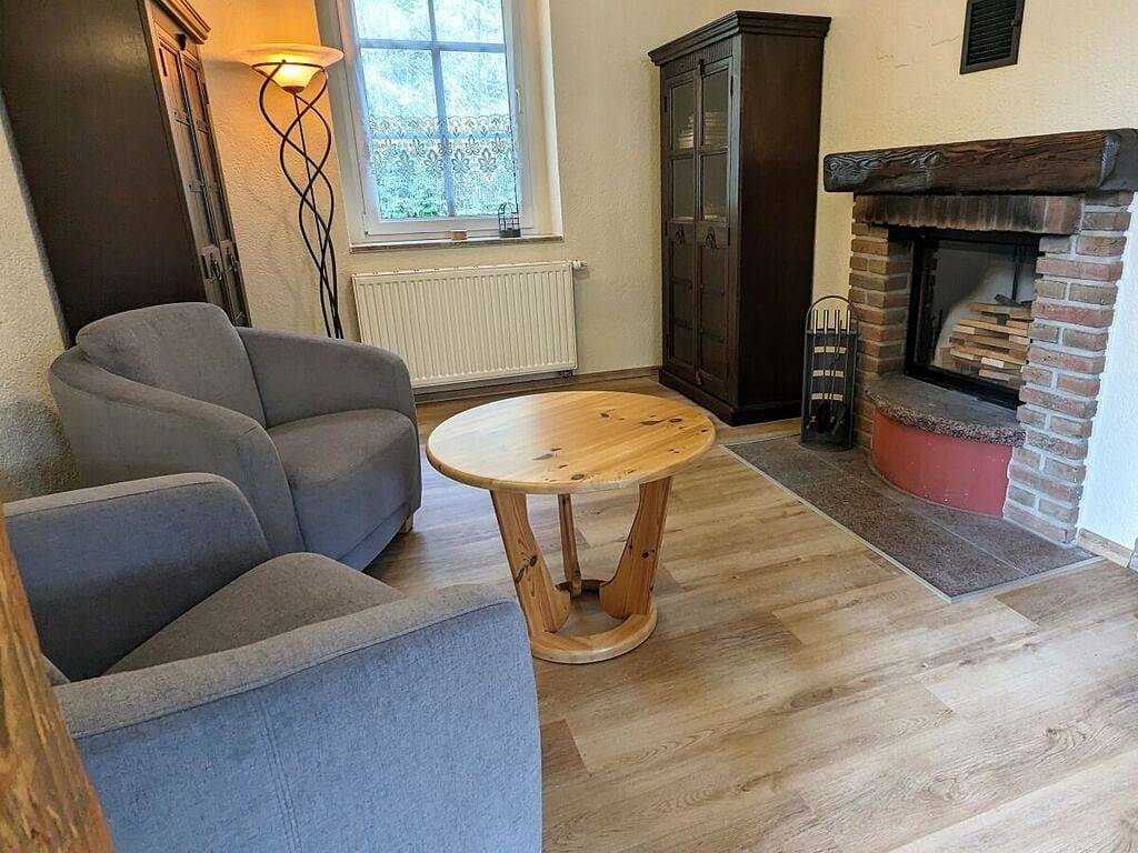 Ferienhaus nahe Scharfenstein für 9 Von Belvilla in Drebach, Erzgebirge