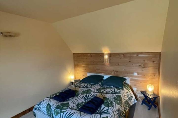 Location de vacances pour 3 personnes, avec terrasse et jardin à Pouldreuzic - 2