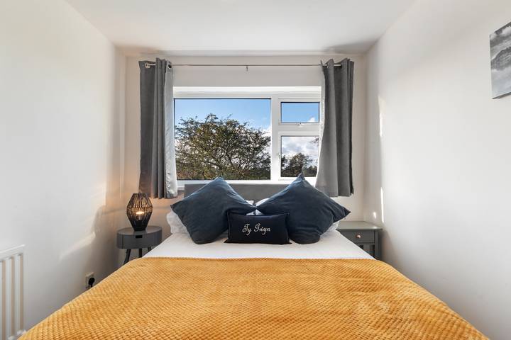 Ty Gwyn - Parking, Dog Friendly in Saundersfoot, Pembrokeshire