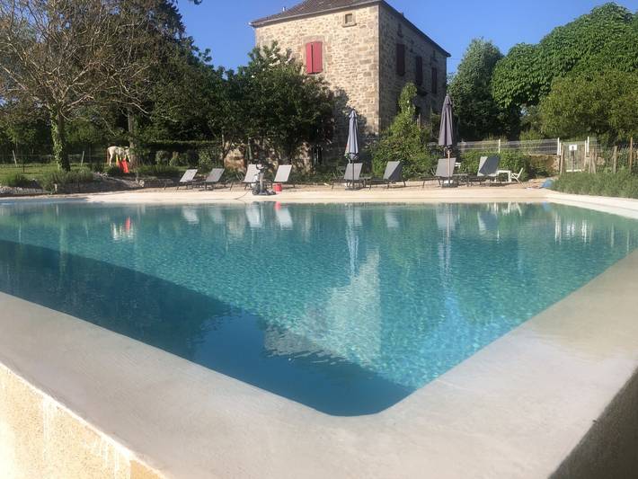 Chambre d’hôte pour 3 personnes, avec piscine et jardin à Saint-Maurice-en-Quercy
