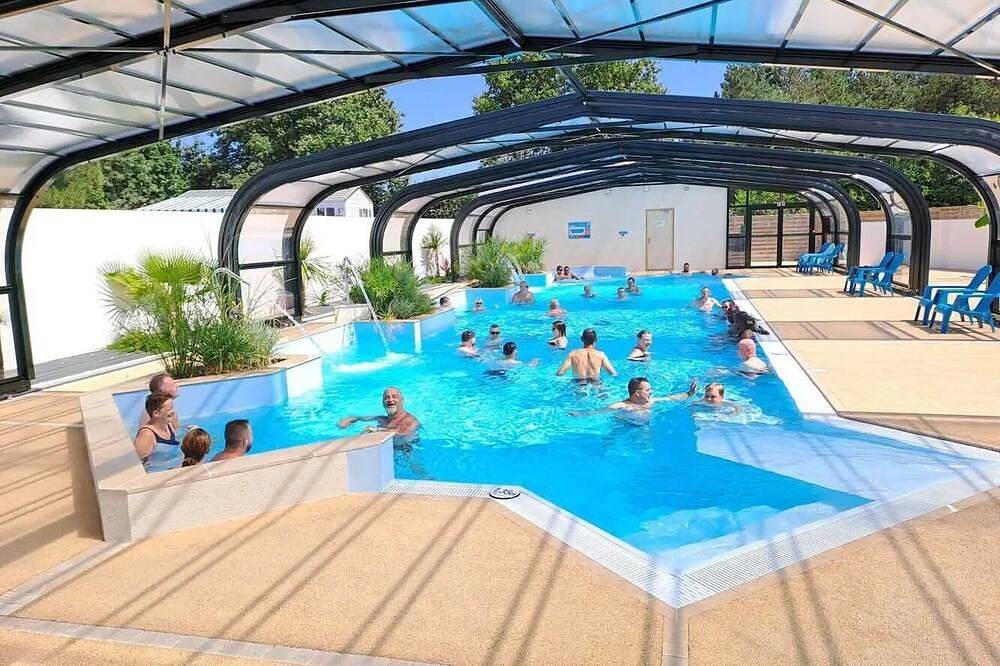 Camping 4 étoiles - Piscine in Saint-Christophe-du-Ligneron, Vallée de la Loire