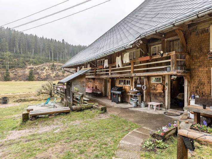 Ferienhaus für 25 Personen, mit Garten und Balkon - 1