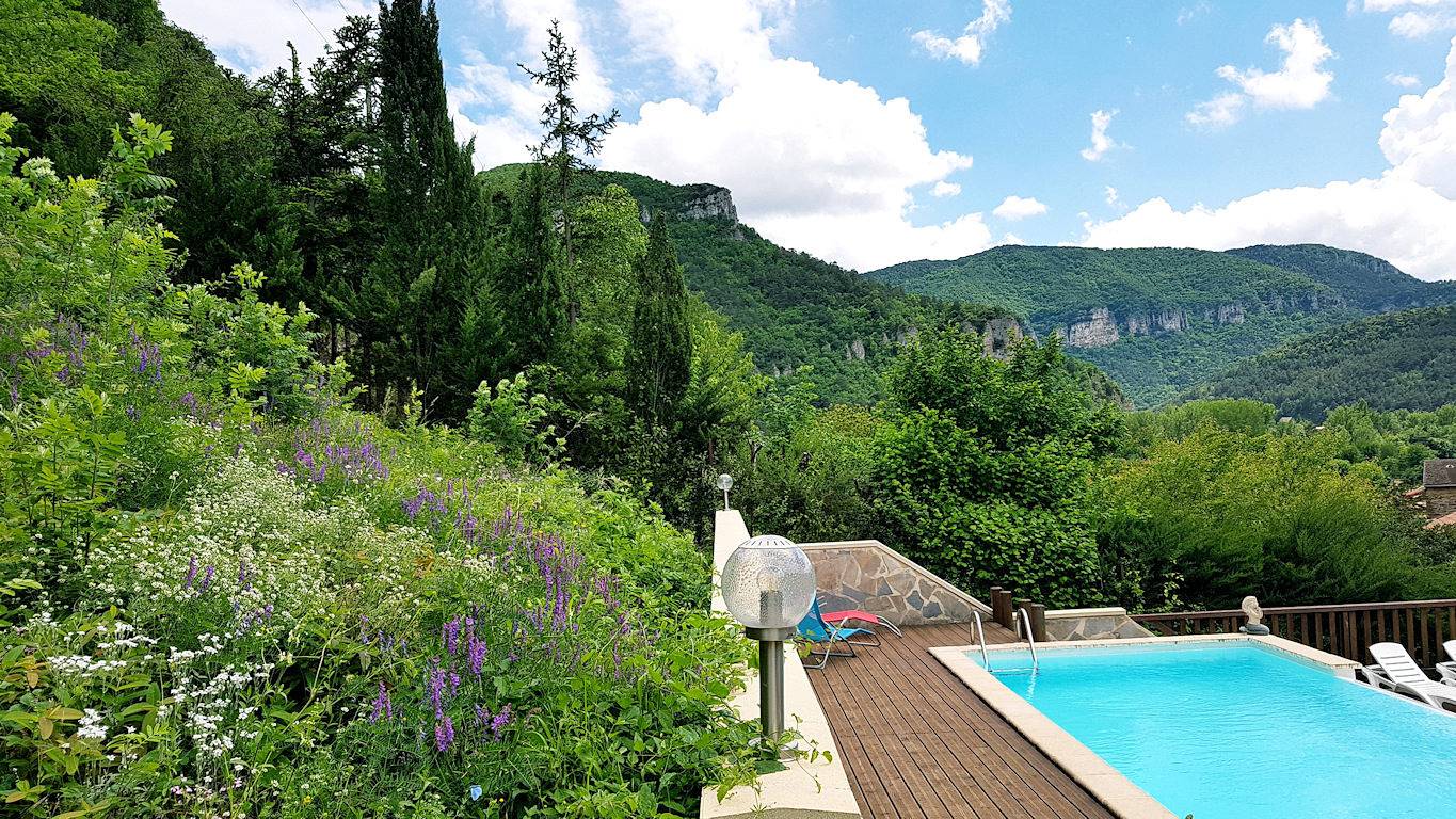 Les Gargouilles - Gorges du Tarn / Millau - Chambre Hamélis in Rivière-sur-Tarn, Parc naturel régional des Grands Causses