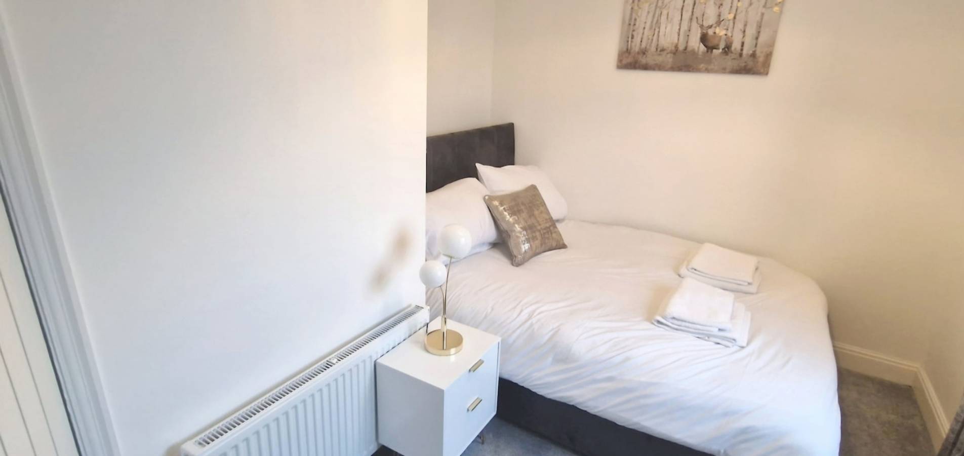 Spacious home, parking in Dartford, Kent