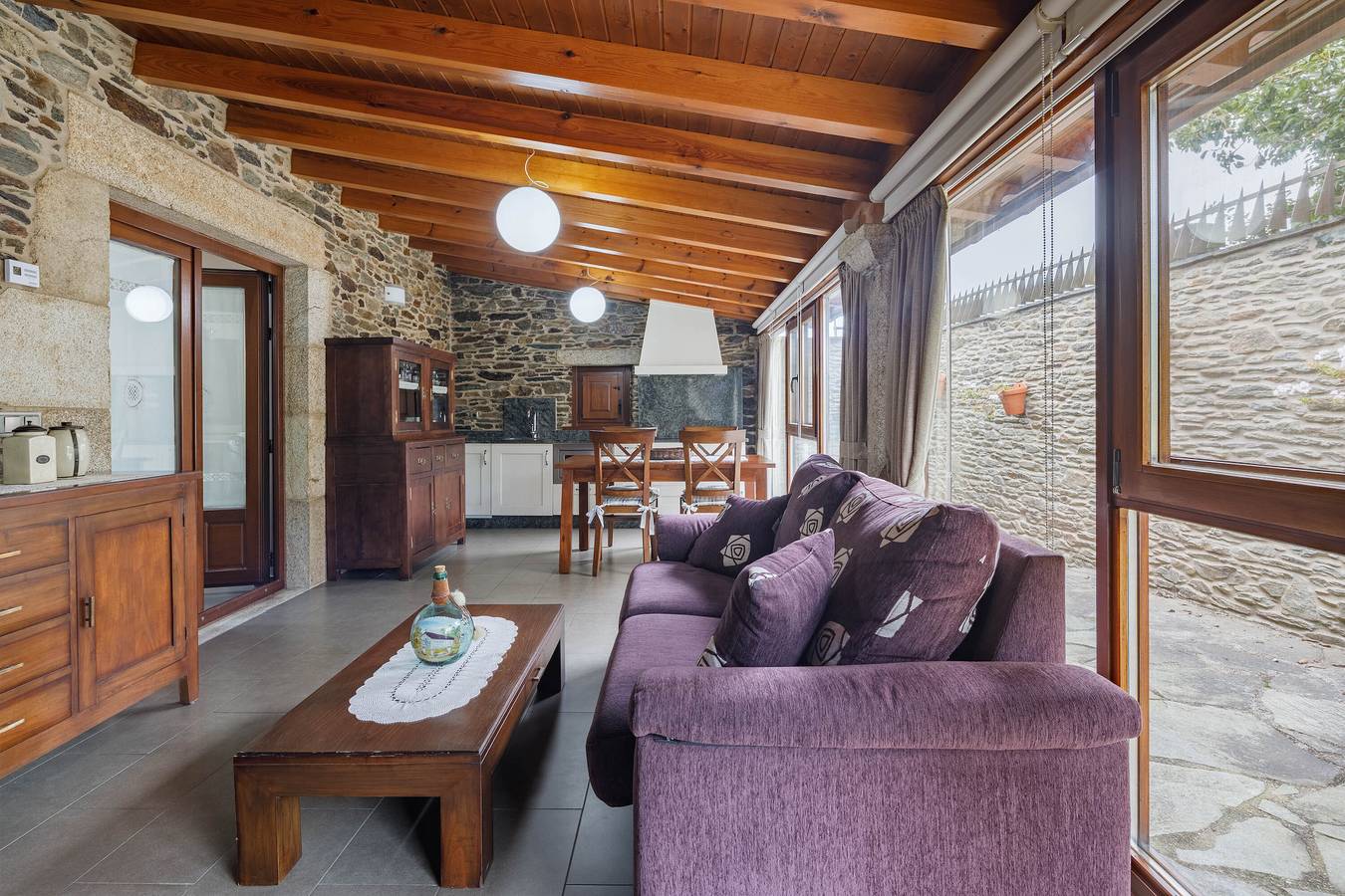 Apartamento entero, Apartamento rural 'O Pozo' con terraza compartida y Wi-Fi in Órdenes, Provincia de La Coruña