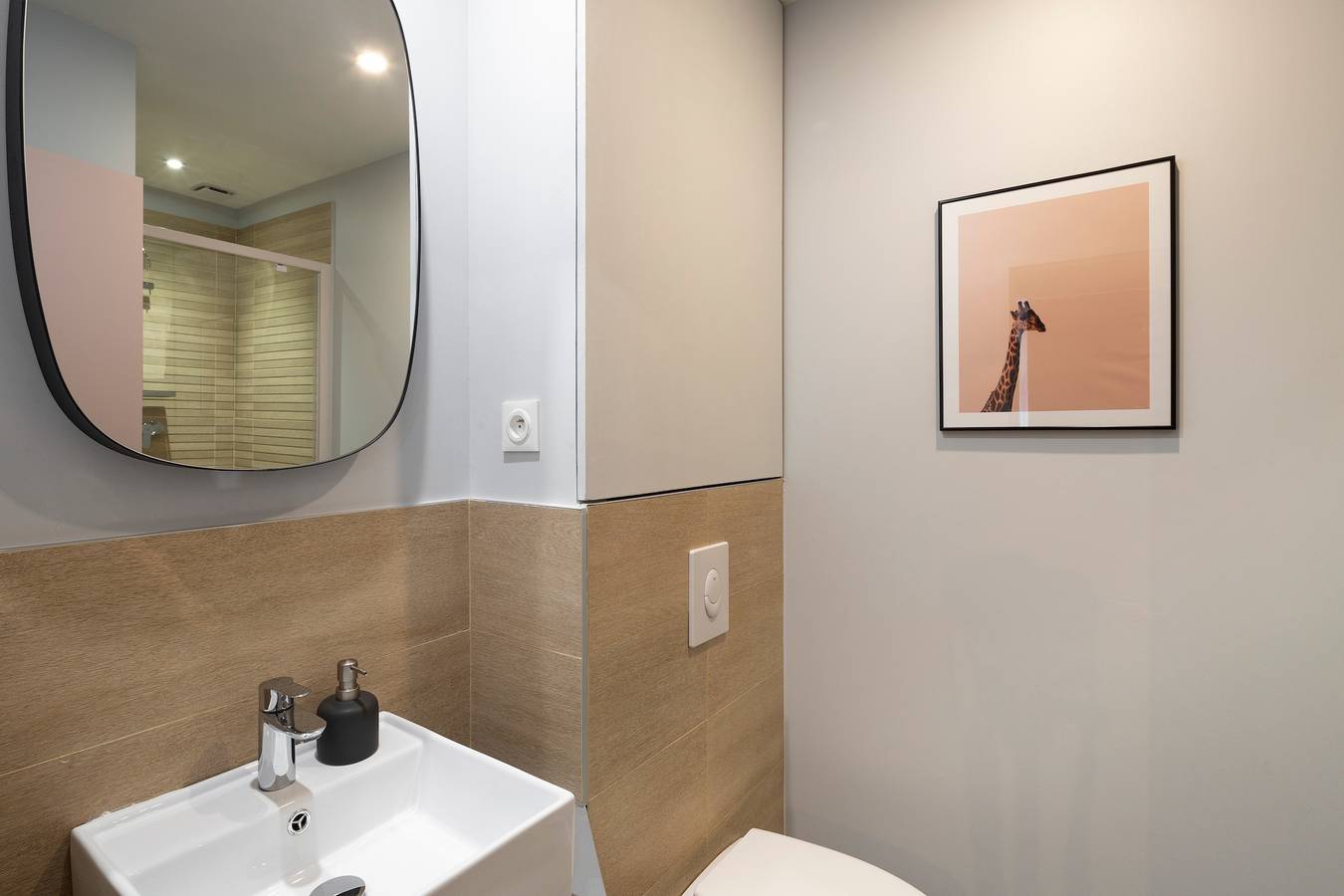 Apartamento entero, Le Pink - Studio tout confort in Rennes, Región de Rennes