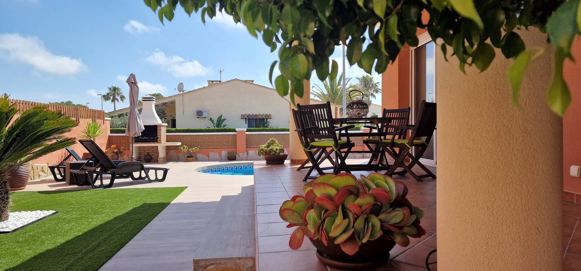 "Mireli“@Marisol: 300m zum Strand, Privat-Pool, A/C, Wifi, Hundestrand in Riumar, Delta de l'Ebre