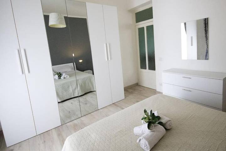 Appartamento per 5 persone, con balcone a Sferracavallo