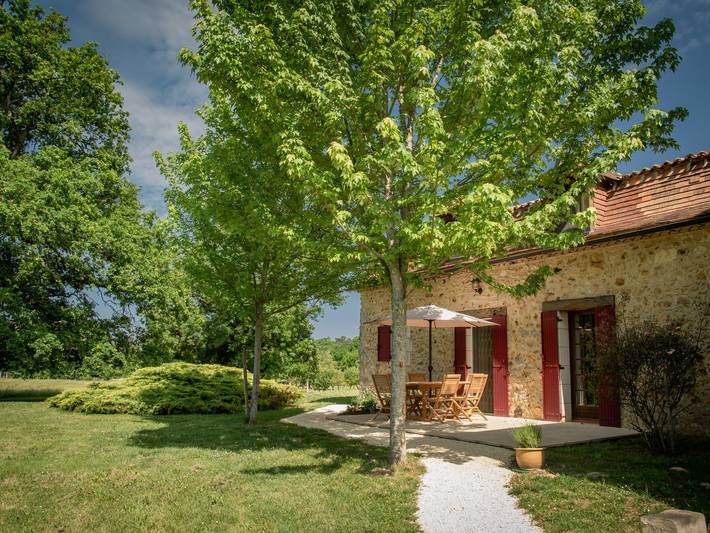 Ferienhaus für 6 Personen, mit Terrasse und Garten sowie Pool in Frankreich - 2