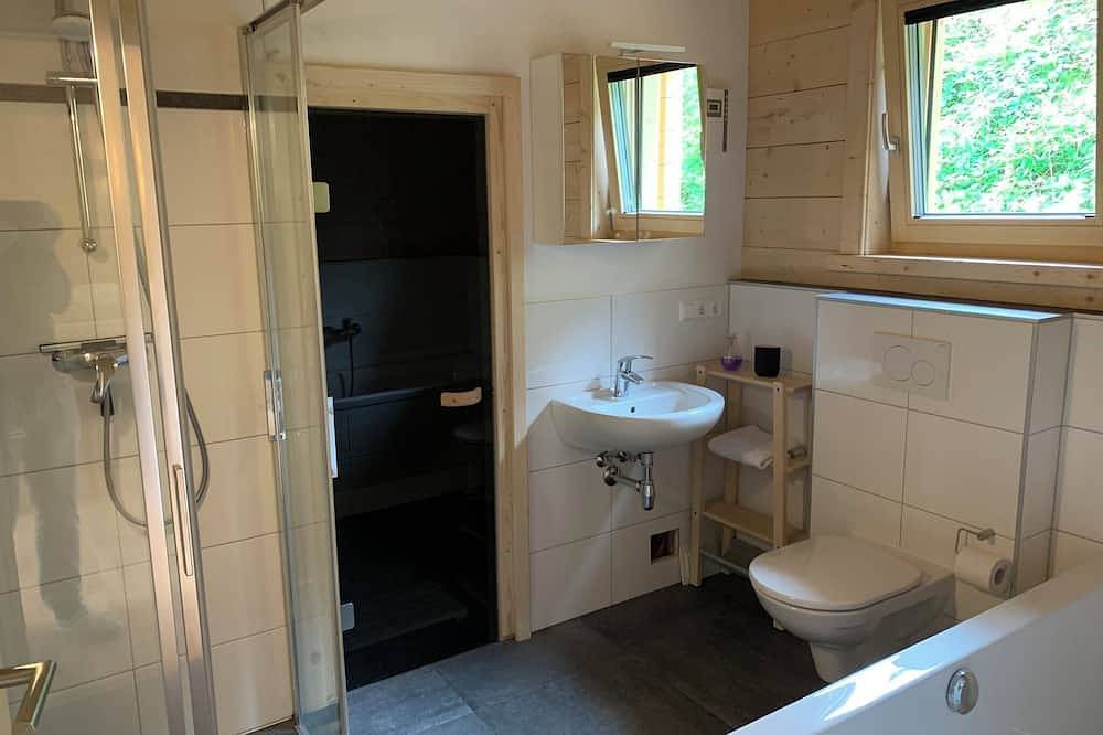 Ferienwohnung Chalet Rotheheim 6-8 personen in Gailtaler Alpen, Kirchbach
