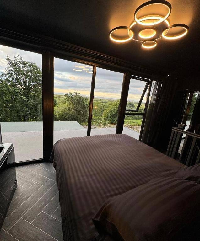 Holiday rental for 2 people, with Balcony and Terrace as well as Hot tub and View in Prestatyn