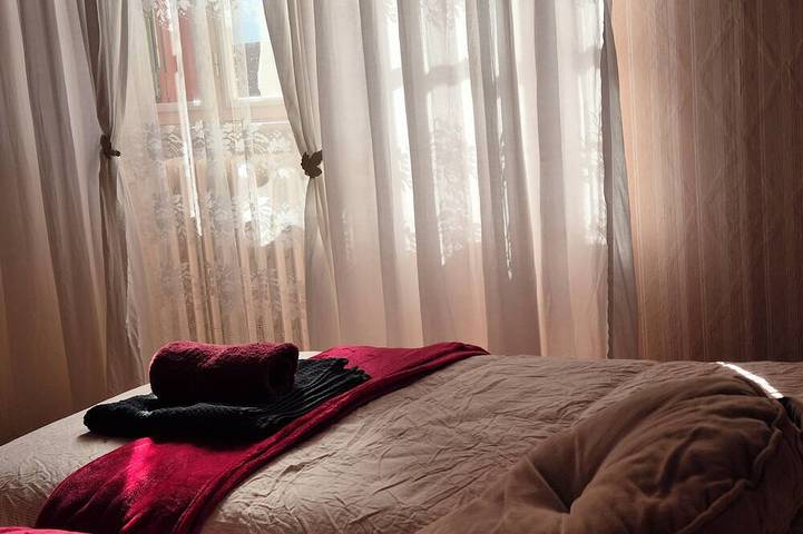 Gîte pour 6 personnes à Saint-Symphorien-de-Thénières