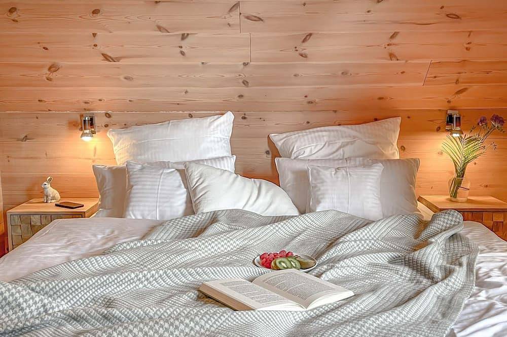 Traumhaff® Lauschiges Küstenchalet ganz aus Lärchenholz mit Kamin & Sauna Ostsee in Vogelsang-Warsin, Vorpommern Greifswald