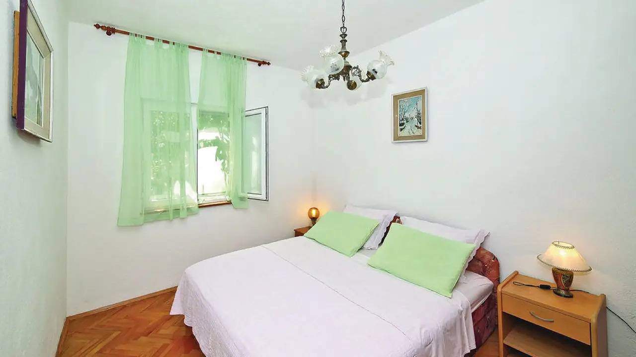 Ganze Ferienwohnung, Ferienwohnung für 6 Personen (80 m²) in Mastrinka in Gradska plaža (Trogir), Trogir