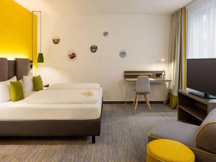 Entire apartment, Sunday Hotel Leipzig Disability Access in Leipzig Mitte, Leipzig