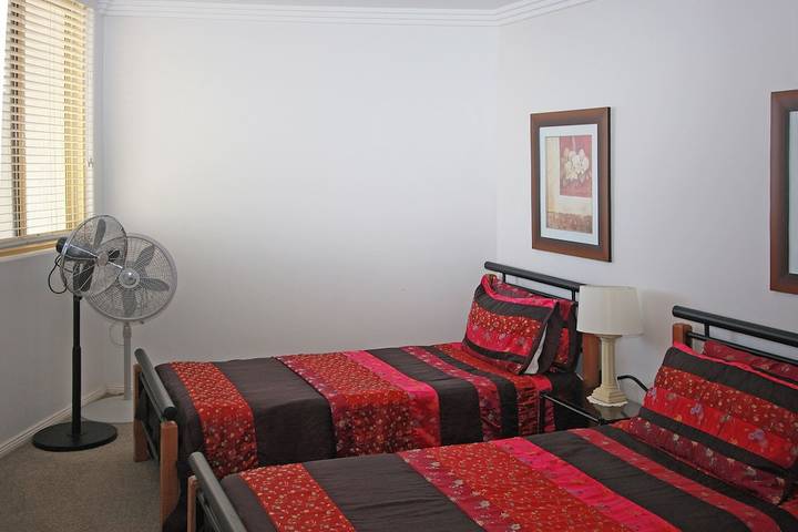 Holiday rental for 4 people, with balcony and pool in Port Macquarie