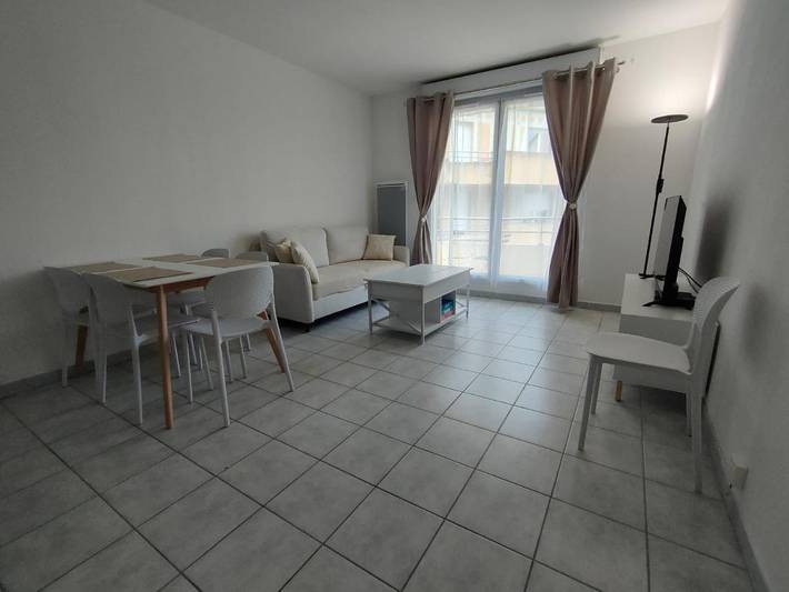 Gîte pour 5 personnes, avec piscine et balcon à Touques - 2