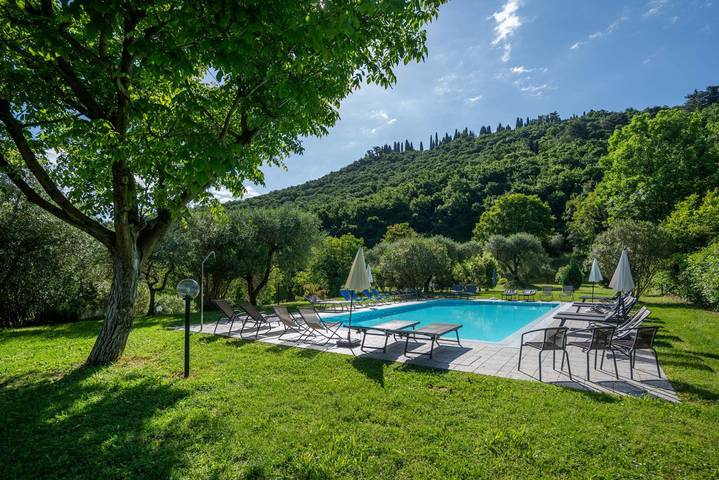 Ganze Wohnung, Apartmentsgarda - Ca' Capre 4 in Garda, Gardasee-Berge