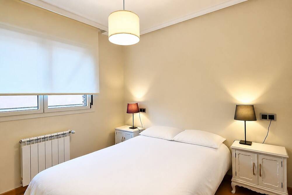 Ganze Wohnung, Lower Llanes apartment with terrace - Casa Juanín in Llanes, Costa Verde (Spanien)
