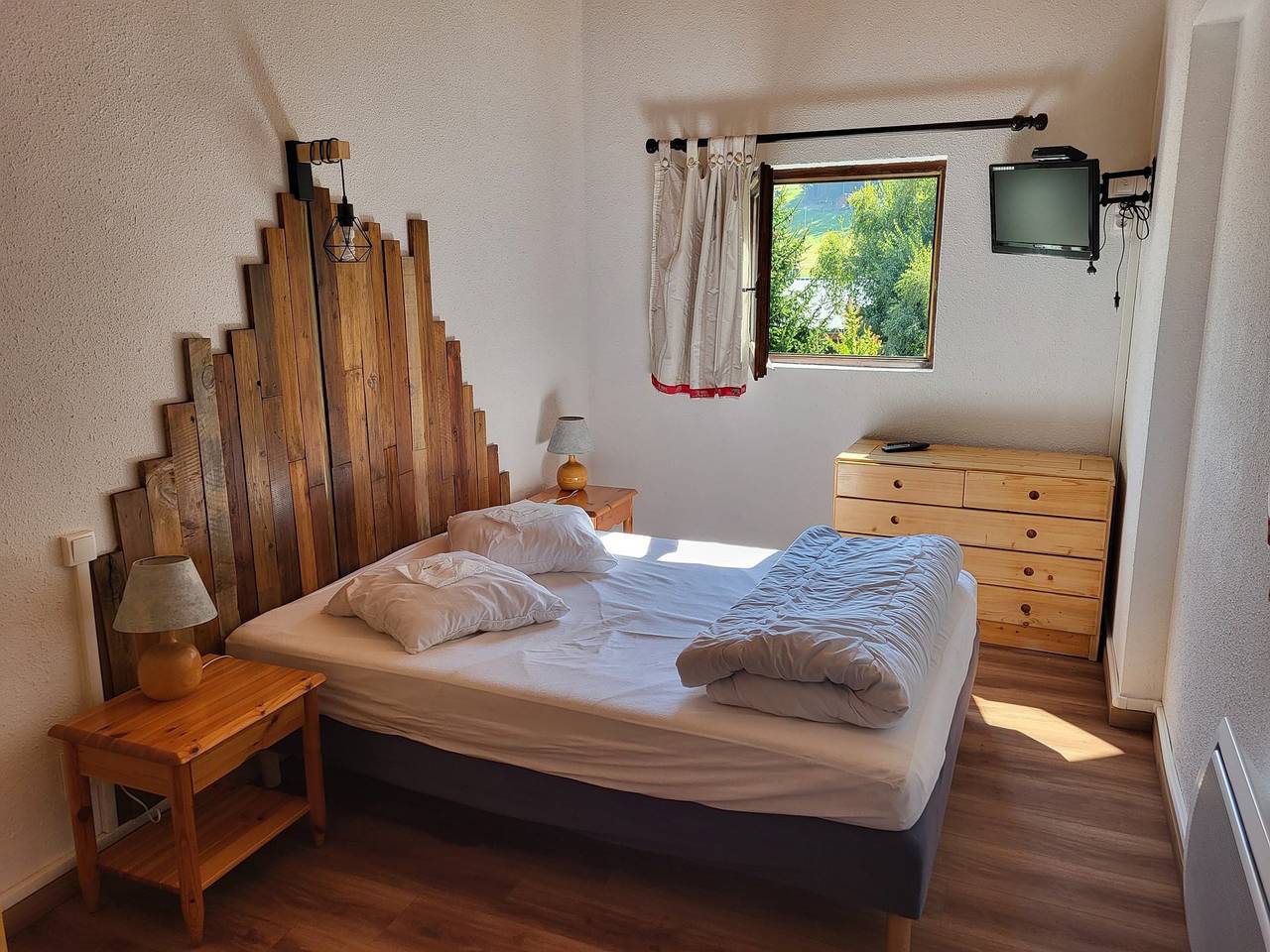 Ganze Wohnung, Ferienwohnung für 8 Personen mit Balkon/Terrasse in La Norma, Villarodin-Bourget