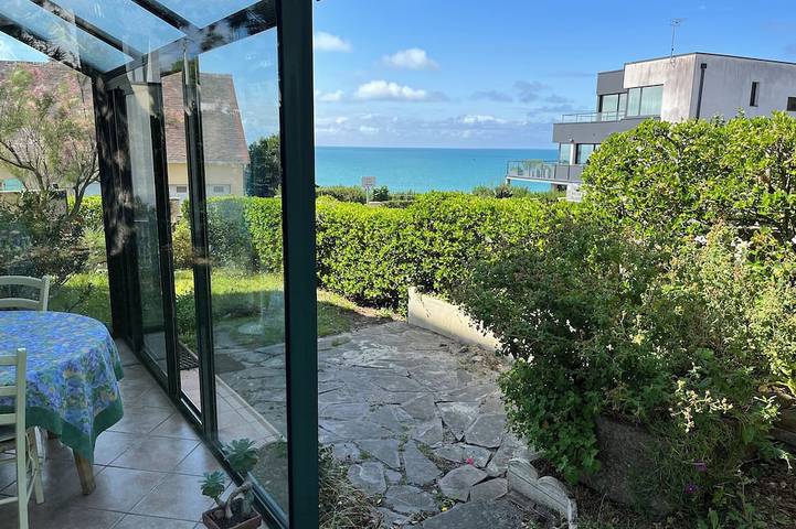 Location de vacances pour 11 personnes, avec Balcon et Jardin à Donville-les-Bains