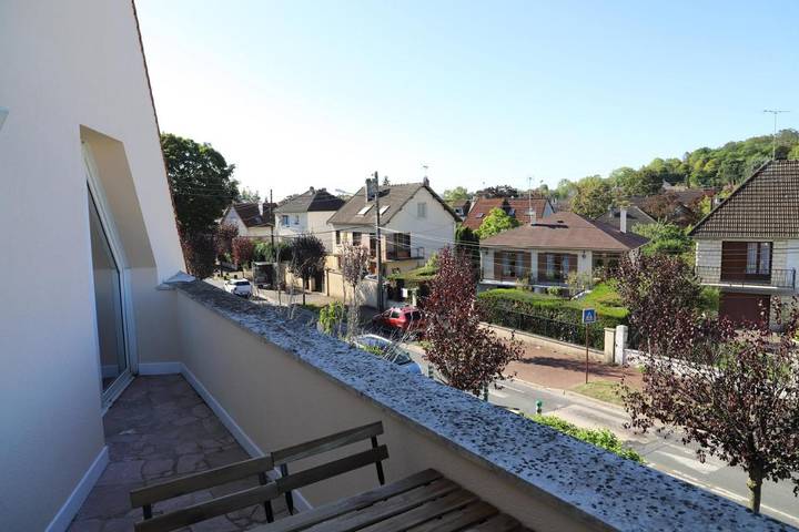 Gîte pour 7 personnes, avec jardin, animaux acceptés à Montfermeil - 3