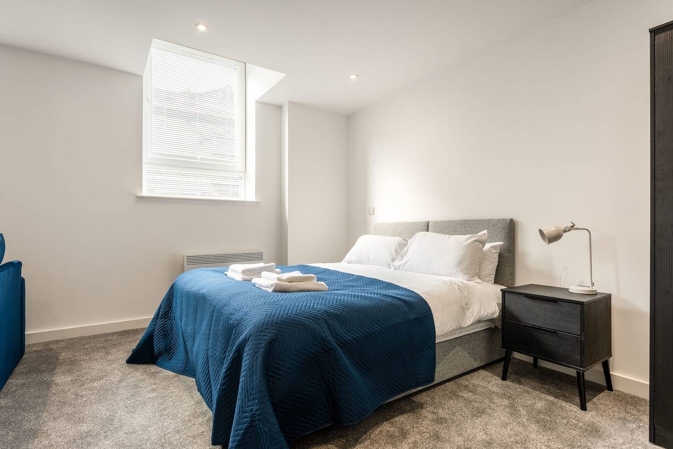 Entire apartment, Contemporary Studio Apartment in Central Rotherham in South Yorkshire