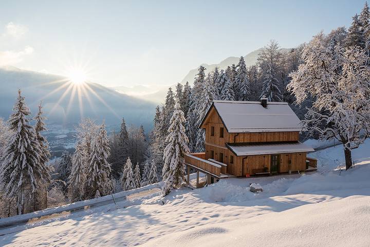 Ferienhaus für 6 Personen, mit Balkon/Terrasse und Terrasse sowie Garten und Sauna in Bad Goisern
